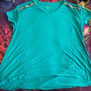 3/$25🌺PLUS! 2X Teal V-Neck T-Shirt 💙